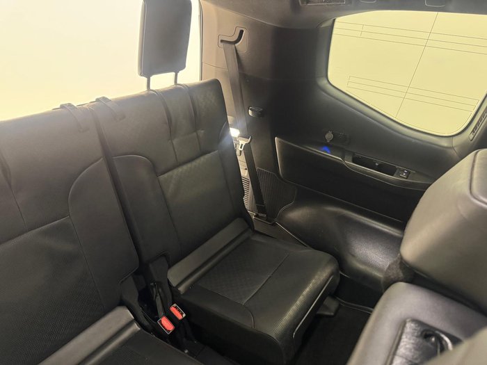 2023 Toyota Landcruiser Sahara FJA300R 4X4 Dual Range Graphite