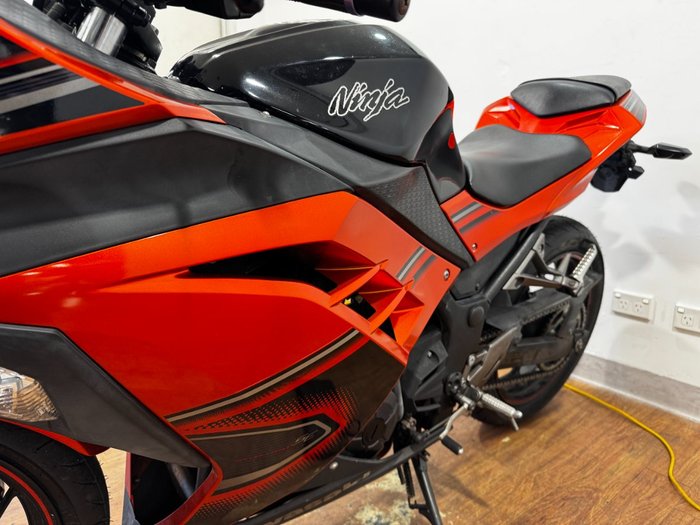 2015 Kawasaki NINJA 300 ABS ORANGE