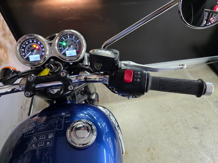 2022 Triumph BONNEVILLE T100 BLUE