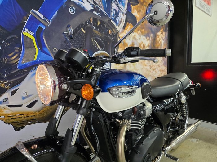 2022 Triumph BONNEVILLE T100 BLUE