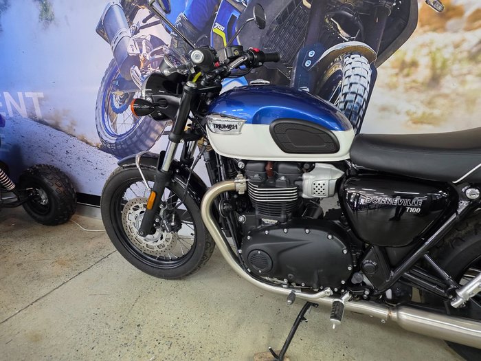 2022 Triumph BONNEVILLE T100 BLUE