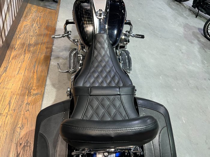 2008 HARLEY-DAVIDSON FLHRSE3 S/EAGLE ROAD KING