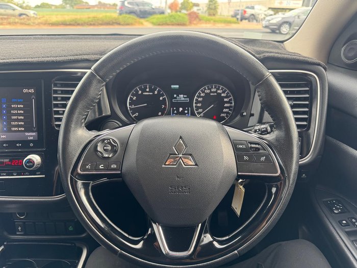 2020 Mitsubishi Outlander ES