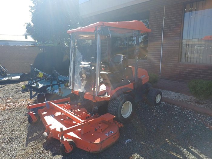 2020 Kubota F3690
