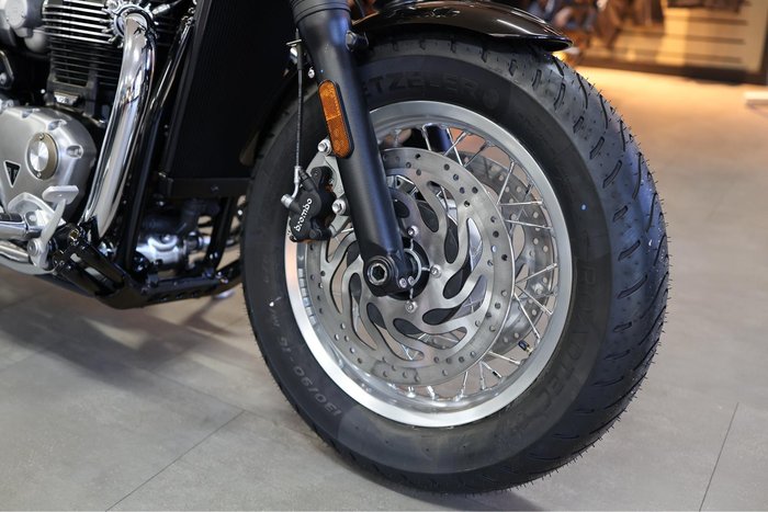 2025 Triumph Bonneville Speedmaster Speedmaster Black