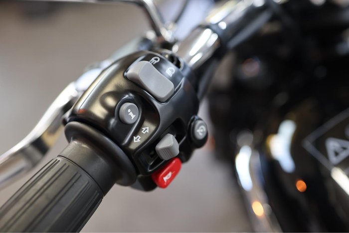 2025 Triumph Bonneville Speedmaster Speedmaster Black