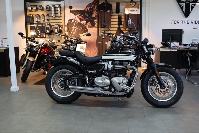 2025 Triumph Bonneville Speedmaster Speedmaster Black