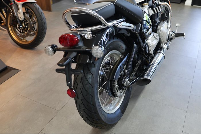 2025 Triumph Bonneville Speedmaster Speedmaster Black