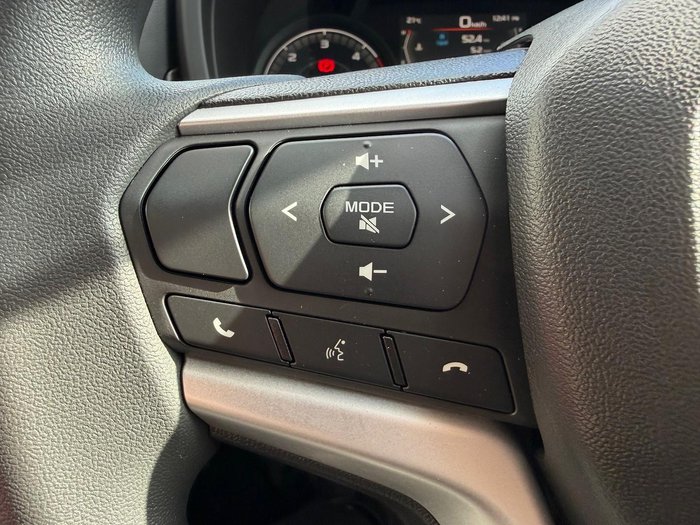 2025 Isuzu D-MAX SX MY25.5 4X4 Dual Range Mineral White