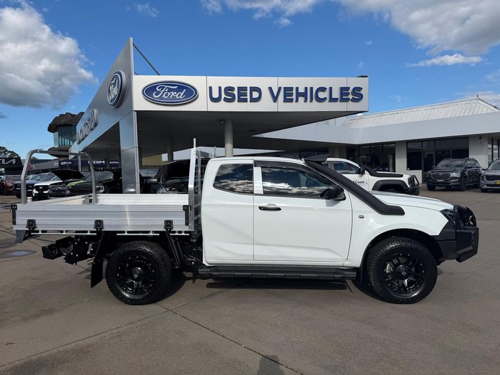 2025 Isuzu D-MAX SX MY25.5 4X4 Dual Range Mineral White