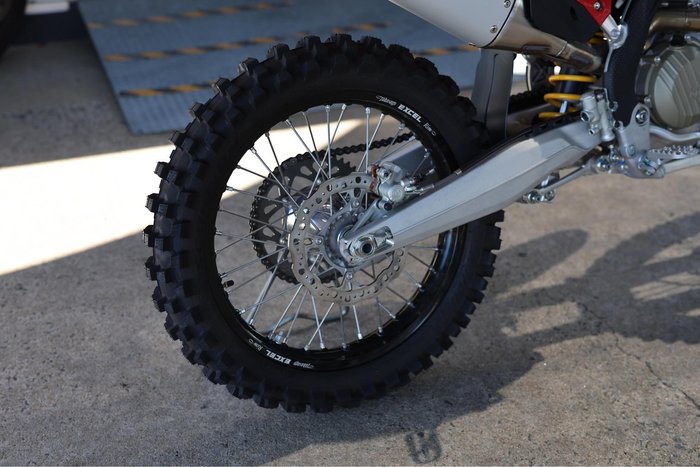 2026 Ducati Desmo450 MX Off Road Red