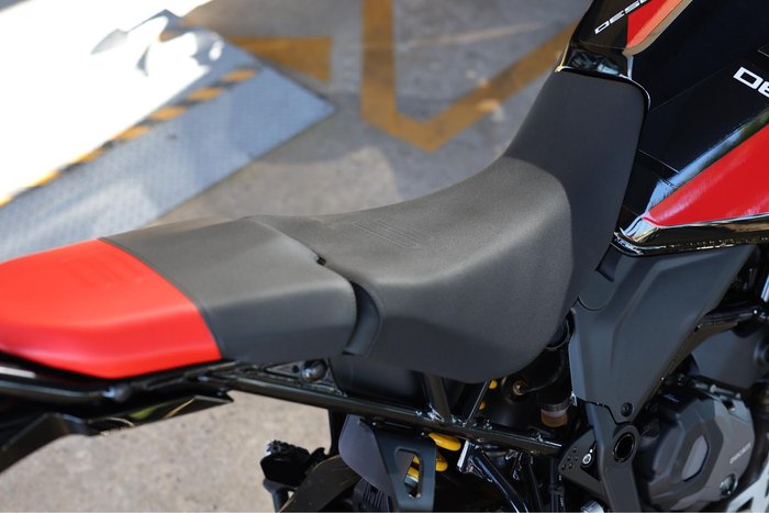 2025 Ducati Desert X Discovery Desert X