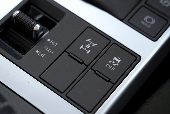 2024 Toyota Landcruiser Prado Kakadu