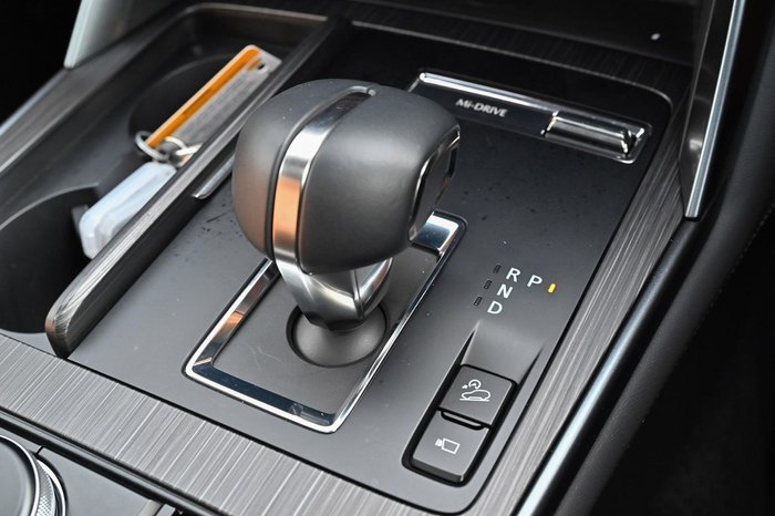 2024 Mazda CX-80 G40e Azami