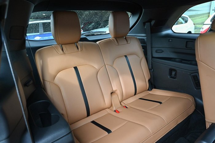 2024 Mazda CX-80 G40e Azami