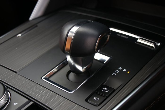 2025 Mazda CX-90 G50e Azami