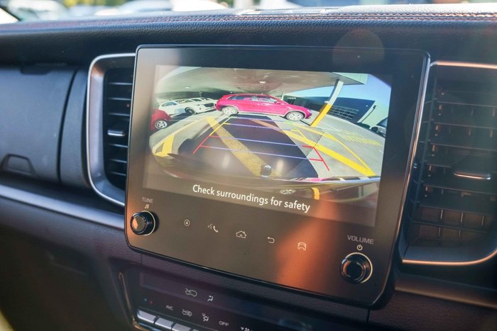 2025 Mazda BT-50 SP