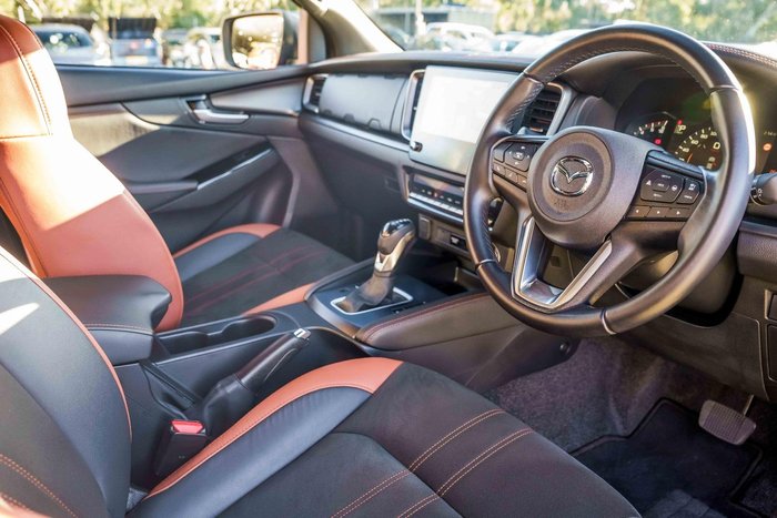 2025 Mazda BT-50 SP