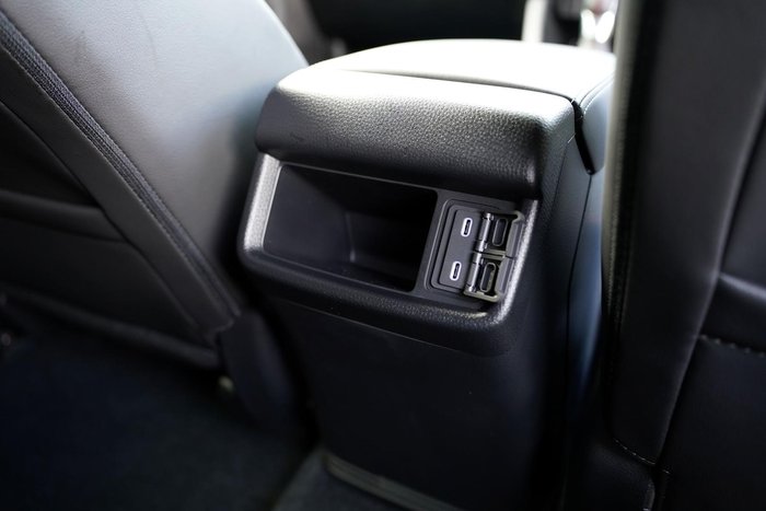 2025 Isuzu MU-X X-TERRAIN