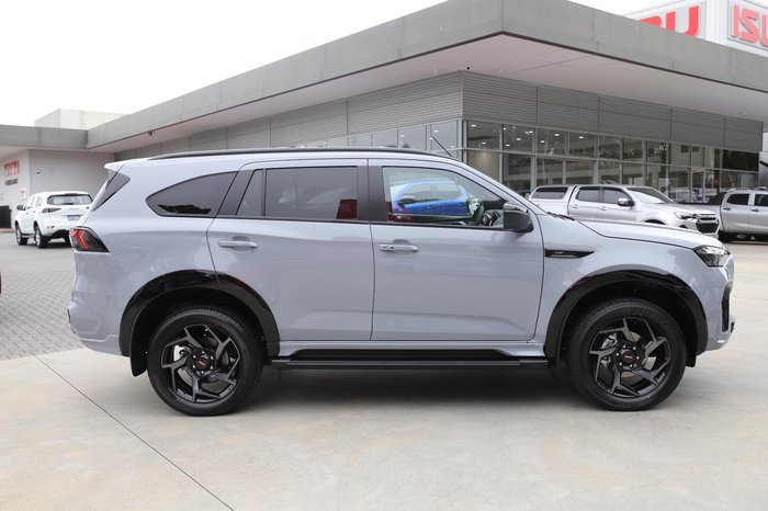 2025 Isuzu MU-X X-TERRAIN