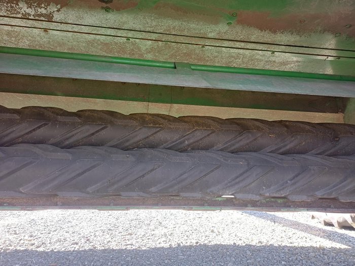 2012 John Deere 946