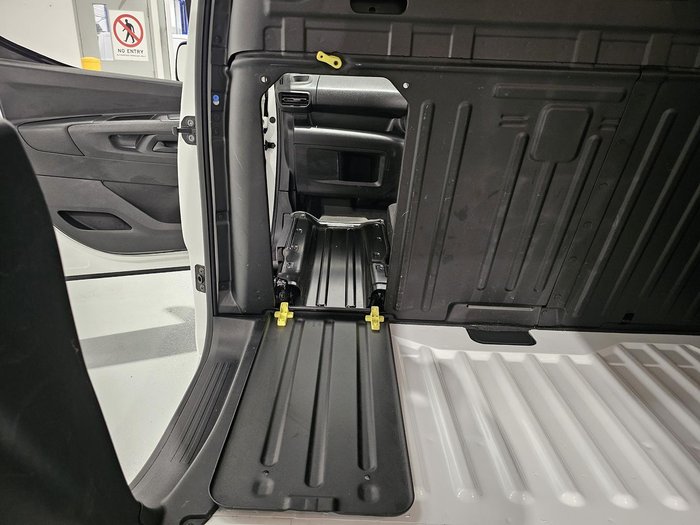 2021 Peugeot Partner Pro