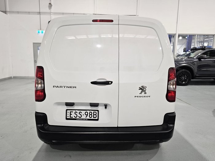 2021 Peugeot Partner Pro