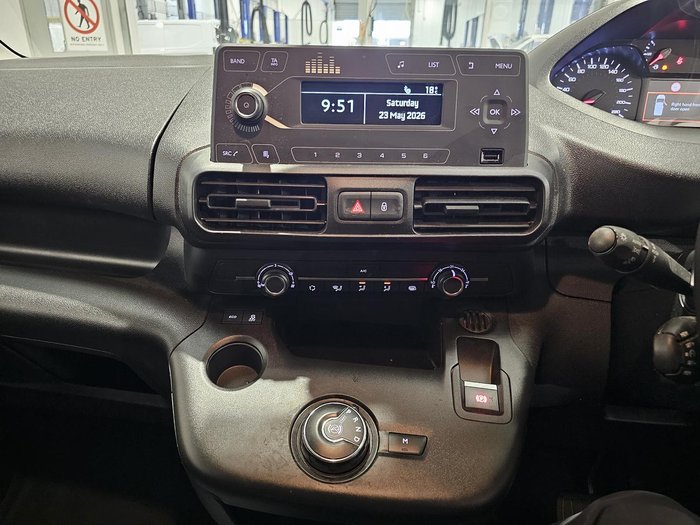 2021 Peugeot Partner Pro