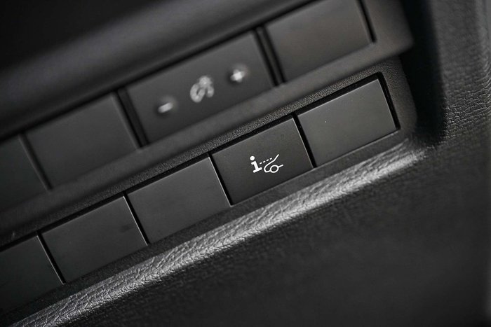 2022 Mitsubishi Outlander Exceed