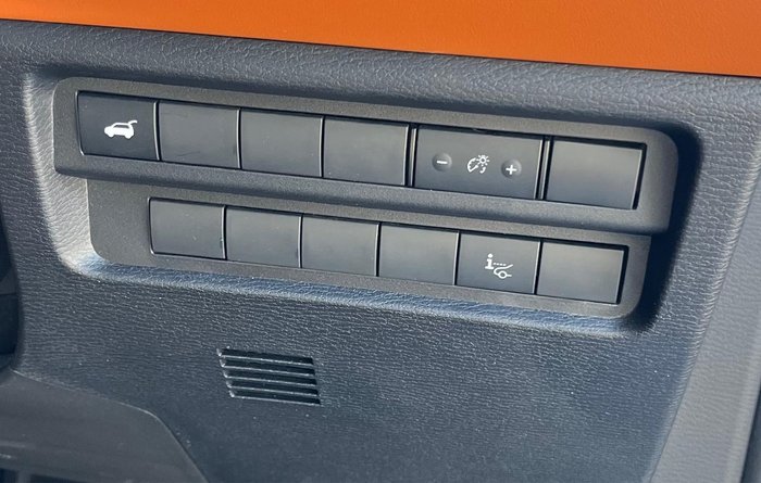 2023 Mitsubishi Outlander Exceed Tourer