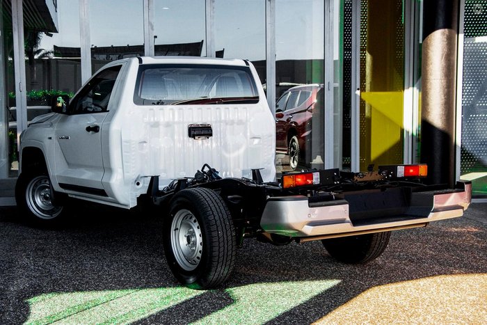 2026 Mitsubishi Triton GLX MV MY25 4x2 White