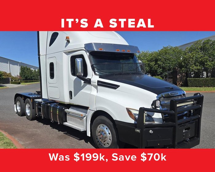 2021 Freightliner Cascadia 126 WHITE