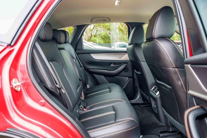 2025 Mazda CX-60 G25 Evolve