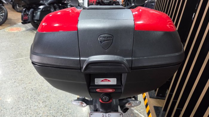2015 Ducati MULTISTRADA S RED