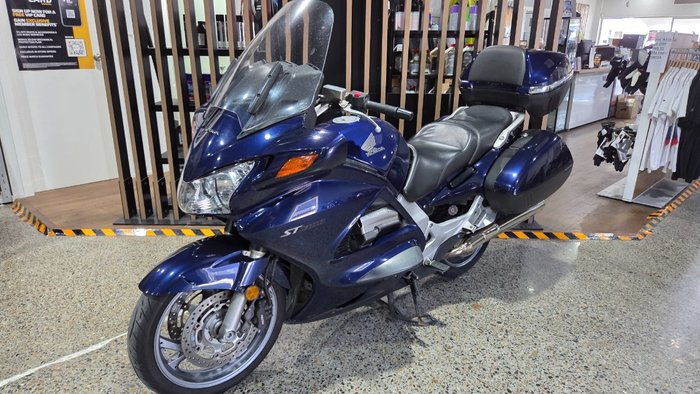 2004 Honda ST1300 BLUE