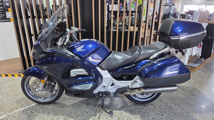2004 Honda ST1300 BLUE