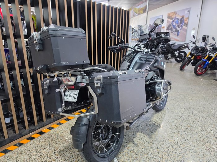 2023 BMW Motorrad R 1250 GS TRIPLE BLACK TRIPLE BLACK BLK STORM METAL
