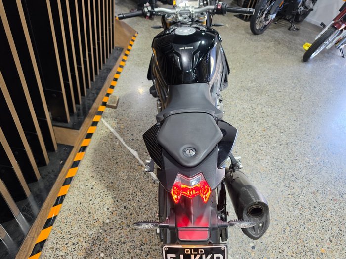 2019 BMW Motorrad S 1000 R Black