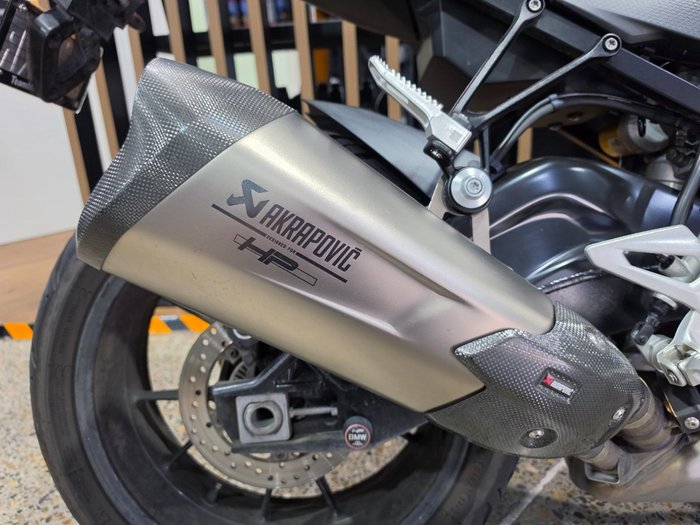 2019 BMW Motorrad S 1000 R Black