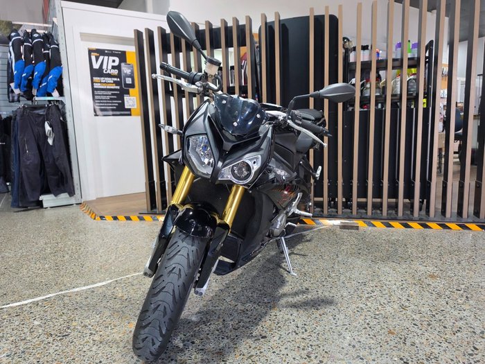 2019 BMW Motorrad S 1000 R Black