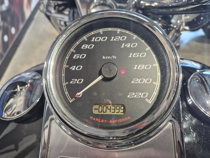 2018 Harley-Davidson Road King 107 (FLHR) Touring Black