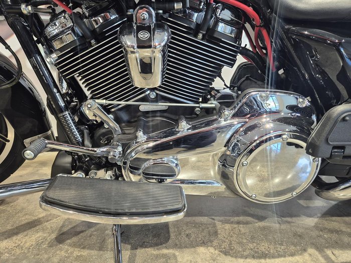 2018 Harley-Davidson Road King 107 (FLHR) Touring Black