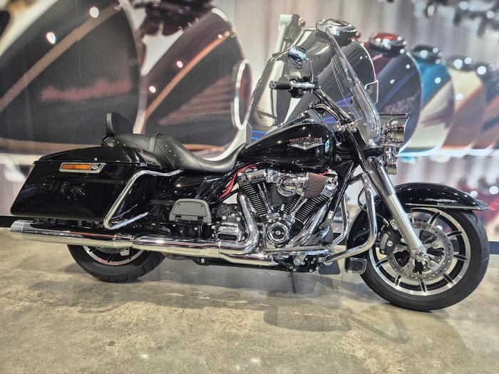 Harley-Davidson Road King 107 (FLHR) Touring