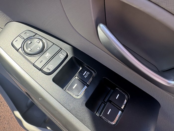 2018 Kia Carnival S