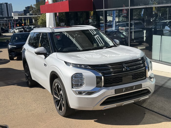 2023 Mitsubishi Outlander