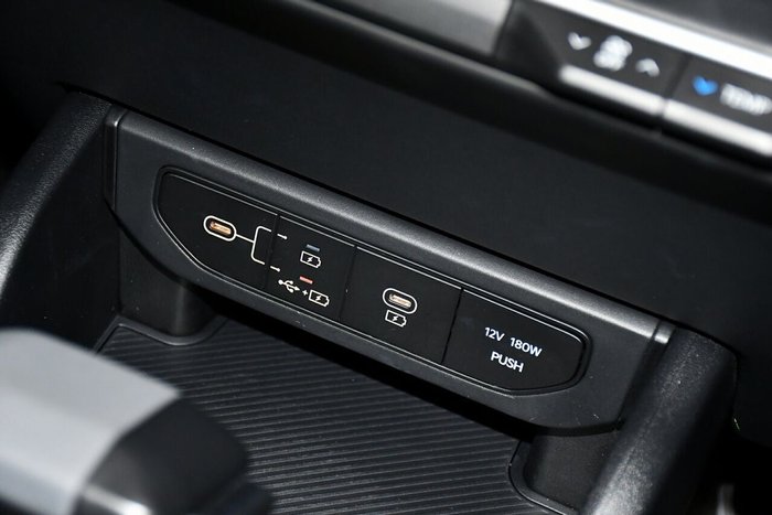 2025 Kia K4 S