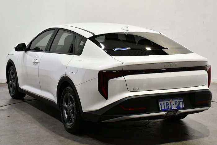 2025 Kia K4 S