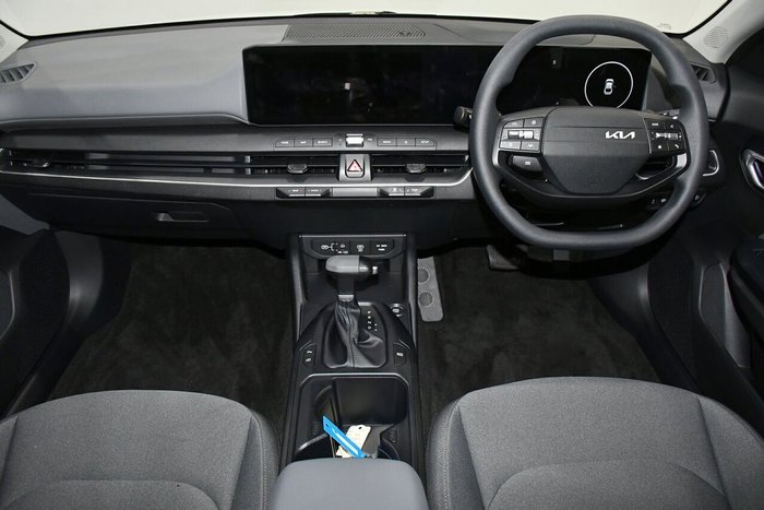 2025 Kia K4 S