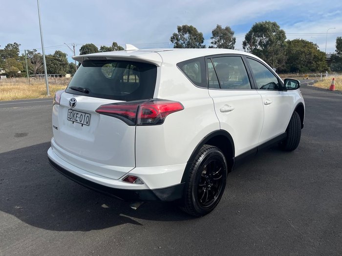2016 Toyota RAV4 GX ZSA42R Glacier White