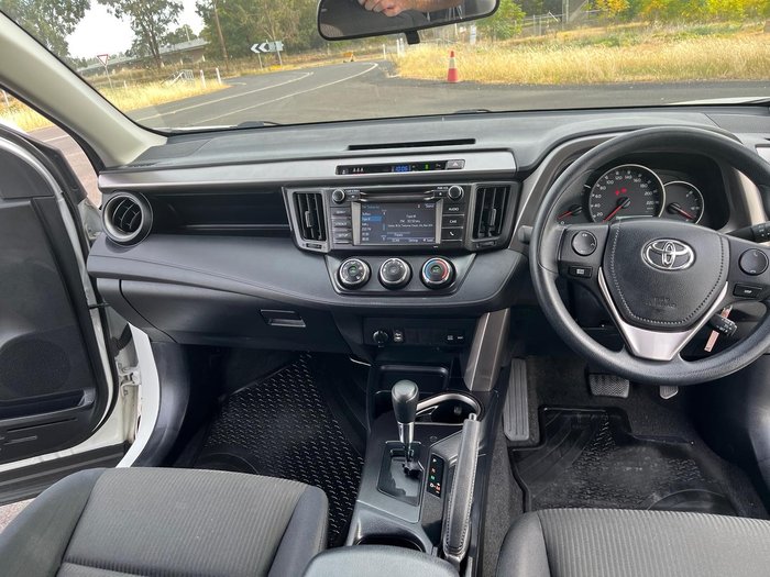 2016 Toyota RAV4 GX ZSA42R Glacier White